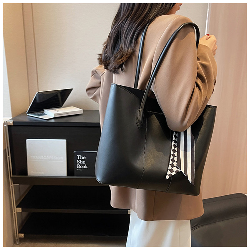 ビジネスバッグ レディース トートバッグ 就活バッグ ショルダー 就活 通学 軽量 バッグ 通勤 営業 面接 レザー 新生活 かばん 就活 おしゃれ 