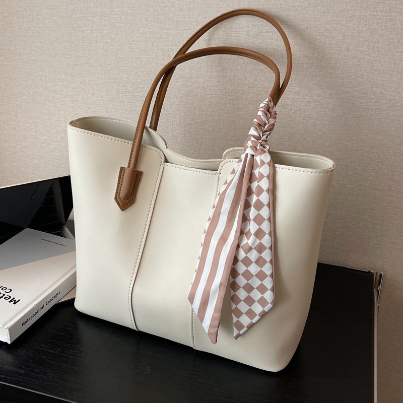 ビジネスバッグ レディース トートバッグ 就活バッグ ショルダー 就活 通学 軽量 バッグ 通勤 営業 面接 レザー 新生活 かばん 就活 おしゃれ 