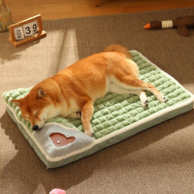 ペットベッド 犬ベッド 猫ベッド ペットマット 犬猫兼用 ふわふわ 暖かい ペット用品 ベッド 大型犬 滑り止め もふもふ 小型犬 