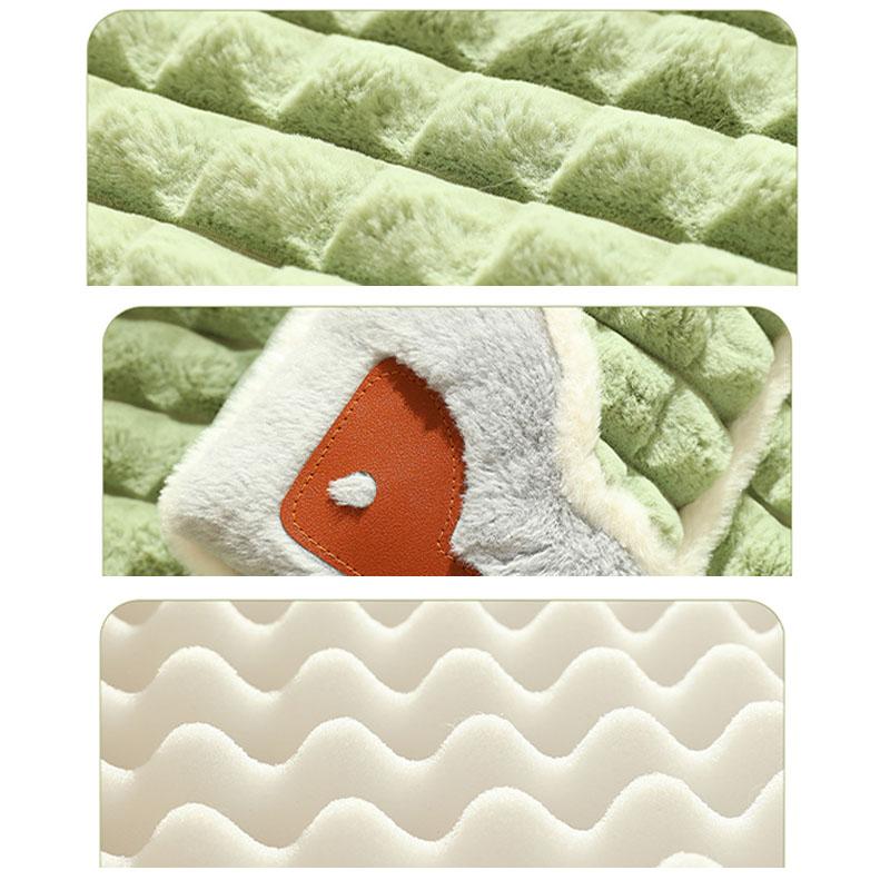 ペットベッド 犬ベッド 猫ベッド ペットマット 犬猫兼用 ふわふわ 暖かい ペット用品 ベッド 大型犬 滑り止め もふもふ 小型犬 