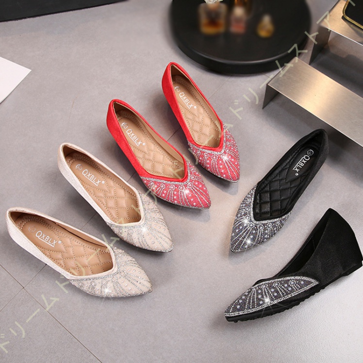 きれいめ パンプス ポインテッドトゥ 安定感 キラキラパンプス ウェッジソール 5CM スリッポン 痛くない 歩きやすい 通気性 走れる 脱げない 幅広 美脚 