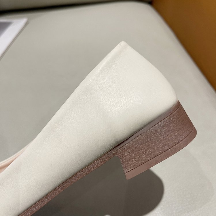 フラットパンプス レディース 痛くない ぺたんこ バブーシュ 靴 ペタンコ ローヒール 美脚 リポン付き 蝶飾り ヒール2.5CM 滑り止め バレエ歩きやすい 