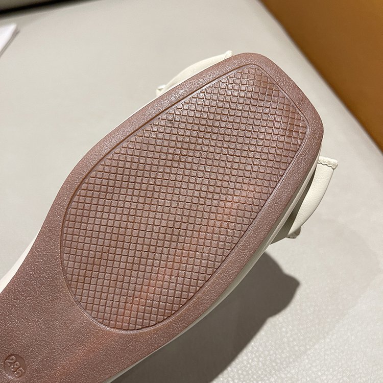 フラットパンプス レディース 痛くない ぺたんこ バブーシュ 靴 ペタンコ ローヒール 美脚 リポン付き 蝶飾り ヒール2.5CM 滑り止め バレエ歩きやすい 