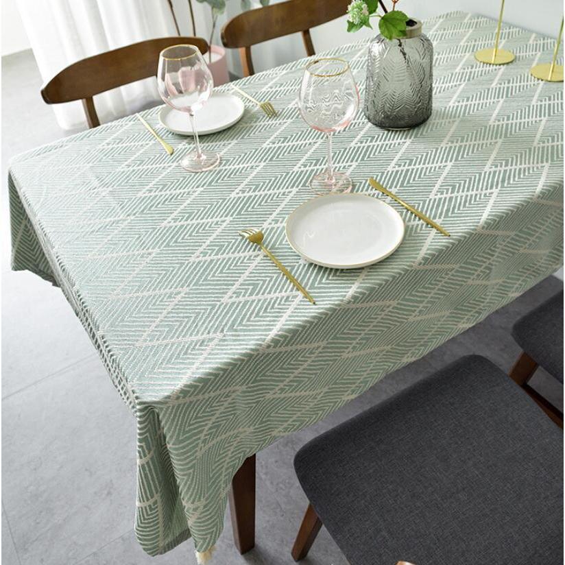 テーブルクロス 北欧風 汚れ防止 テーブルカバー テーブルマット ビニール 家庭用 食卓カバー 刺繍 フリンジ付きテーブルクロス インテリア 長方形 