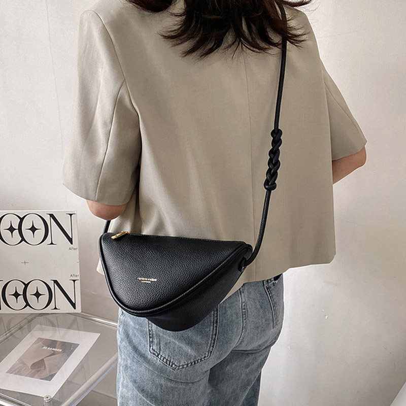 キラキラ 肩掛けバッグ レディース トートバッグ タッセル 個性的 撥水 オシャレ 耐久性 ギフト プレゼント 