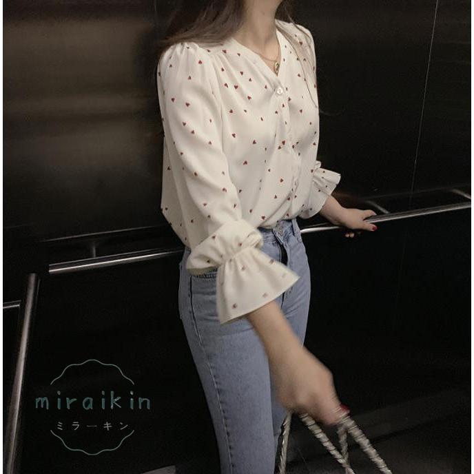 シャツブラウス ハート柄 レディース 長袖 Vネック シフォンシャツ トップス 40代 着やせ シャツ ブラウス 50代 カジュアル かわいい 30代 ラッパ袖 20代 