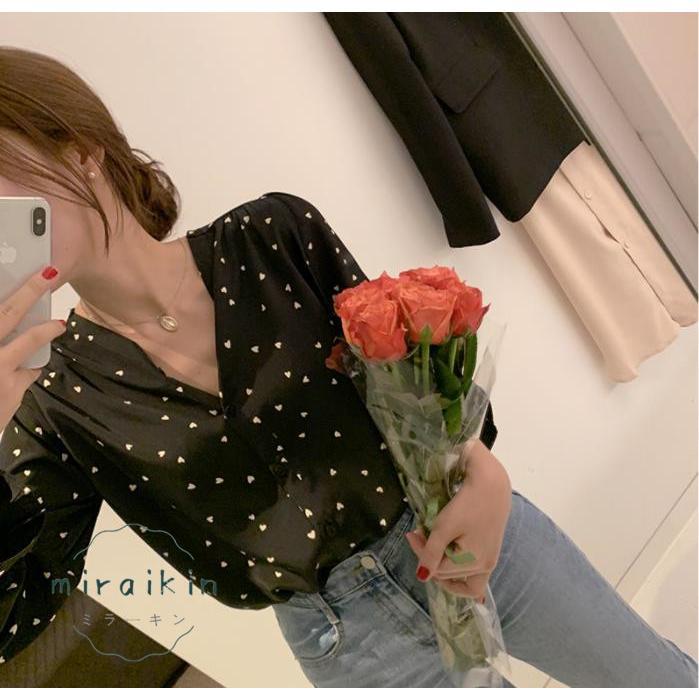 シャツブラウス ハート柄 レディース 長袖 Vネック シフォンシャツ トップス 40代 着やせ シャツ ブラウス 50代 カジュアル かわいい 30代 ラッパ袖 20代 