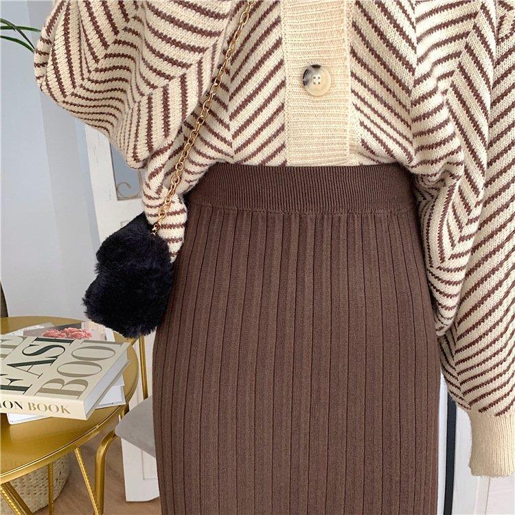 スカート 秋冬 フレアスカート プリーツ レディース 黒 シンプル ロングスカート 40代 ハイウエスト 30代 Aライン 無地 通勤 おしゃれ 