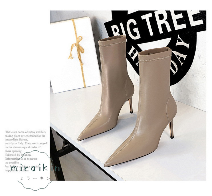 ブーツ レディース ショートブーツ 履きやすい 痛くない 8CMヒール 美脚パンプス シンプル 通勤用 裏起毛あり 歩きやすい 仕事 22-26.5CM ピンヒール 