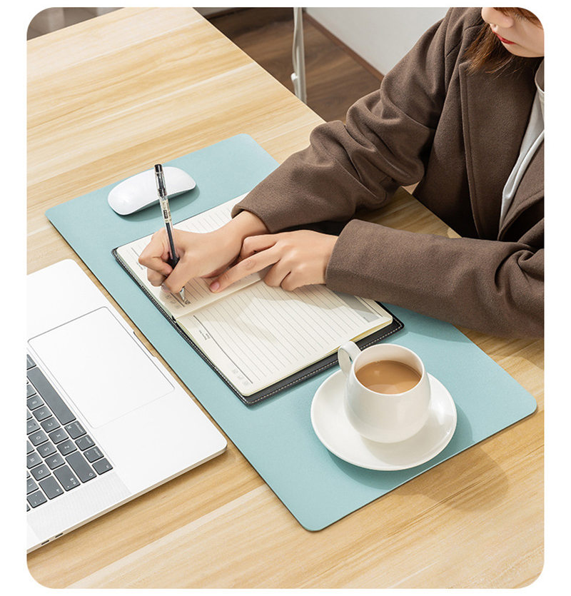 マウスパッド シンプル 3サイズ選択可 おしゃれ 無地 レザー スムース 机 リモートワーク デスク傷防 クッション グリップ感 マット 快適操作 