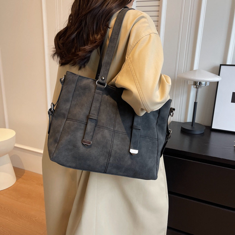 ビジネスバッグ レディース トートバッグ 就活バッグ ショルダー 就活 おしゃれ 面接 バッグ 営業 通勤 就活 軽量 かばん 通学 レザー 新生活 