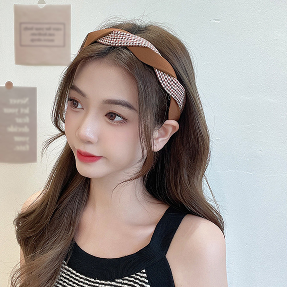 ツイストカチューシャ 韓国風 ヘアアクセ 。可  