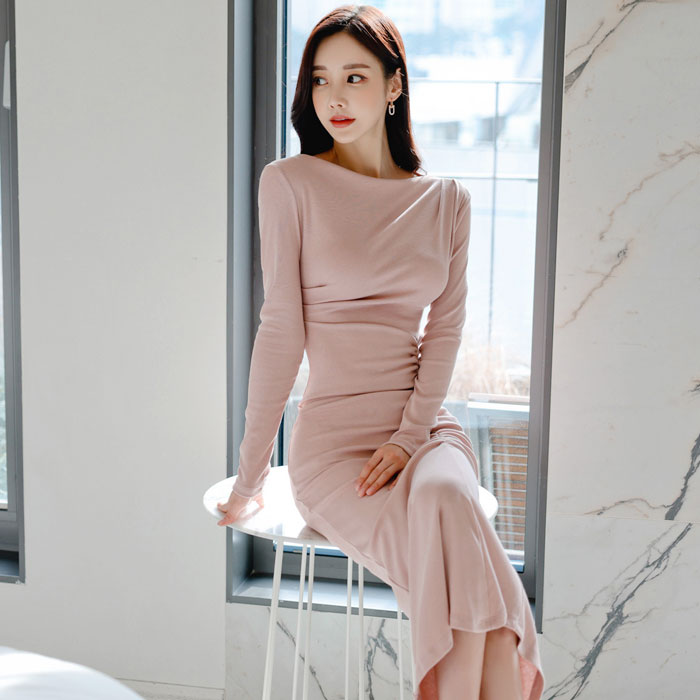 シンプルギャザー 膝下ミモレ丈ニットタイトワンピース ピンク ニット ニットワンピース タイトニット 服 韓国 