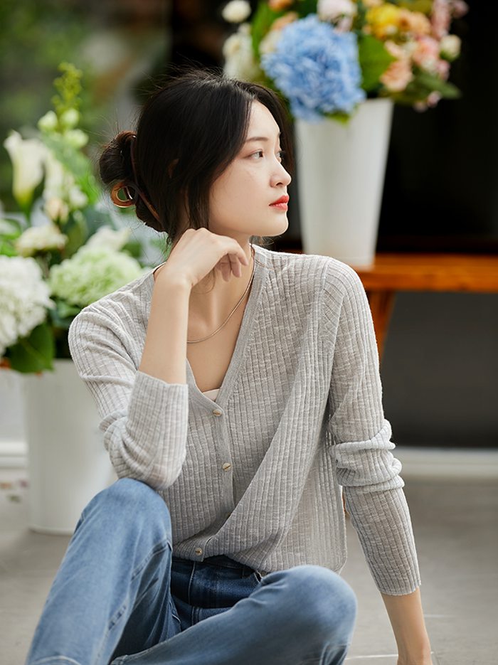 カーディガン レディース サマーカーディガン 薄手 通気性 ニットカーディガン アウター 長袖 羽織り 無地 カジュアル Vネック 上着 トップス 