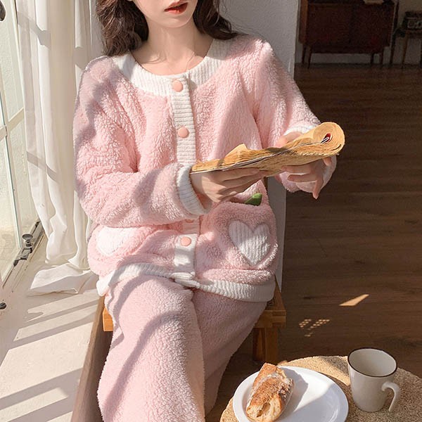 ルームウェア もこもこ パジャマ 冬 長袖 上下セット 寝巻き 暖かい 前開き 部屋着 あったか フード付き 。 