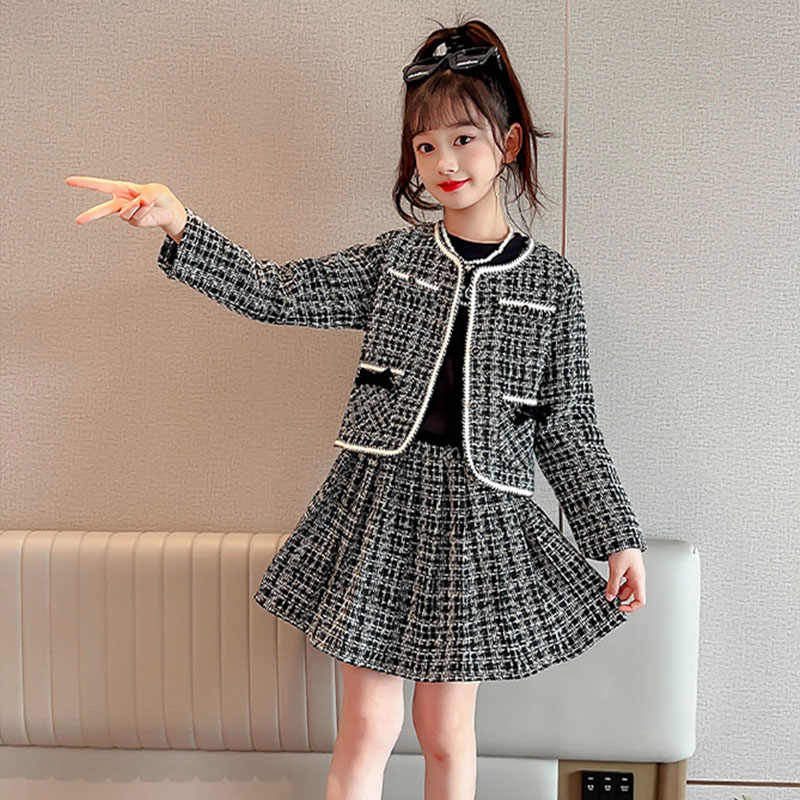 入学式 卒業式 女の子 2点セット ジャケット スカート 女の子 入園式 フォーマル 発表会 小学校 きれいめ 女子お嬢様のアンサンブルスーツセット 可愛い 服 
