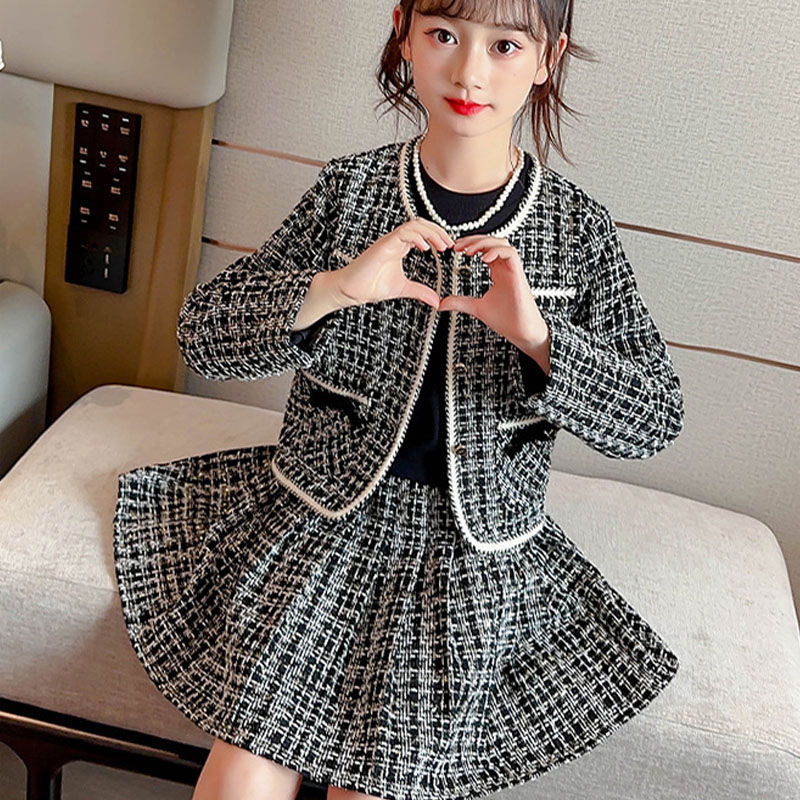 入学式 卒業式 女の子 2点セット ジャケット スカート 女の子 入園式 フォーマル 発表会 小学校 きれいめ 女子お嬢様のアンサンブルスーツセット 可愛い 服 