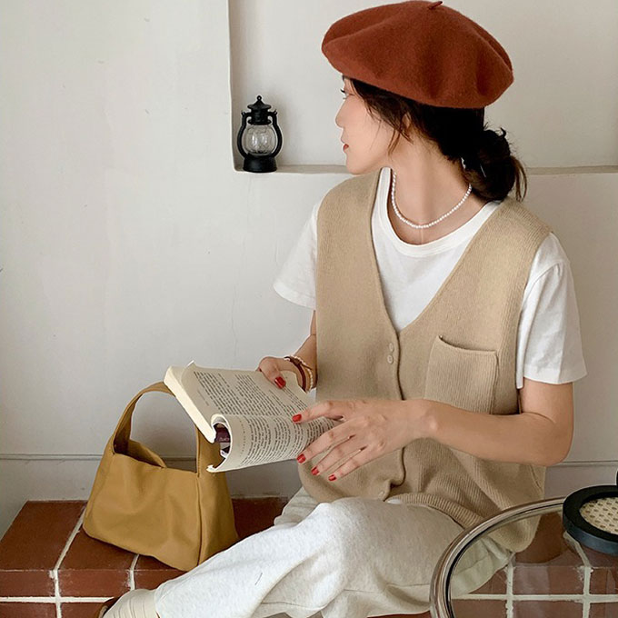 ニットベスト レディース Vネック 前開き セーター トップス カジュアル 送料無料 ノースリーブ レイヤード ゆったり おしゃれ 重ね着 カーディガン アウター 