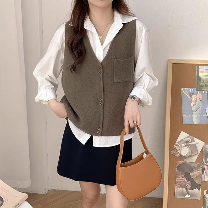 ニットベスト レディース Vネック 前開き セーター トップス カジュアル 送料無料 ノースリーブ レイヤード ゆったり おしゃれ 重ね着 カーディガン アウター 