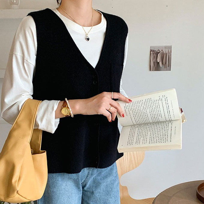 ニットベスト レディース Vネック 前開き セーター トップス カジュアル 送料無料 ノースリーブ レイヤード ゆったり おしゃれ 重ね着 カーディガン アウター 