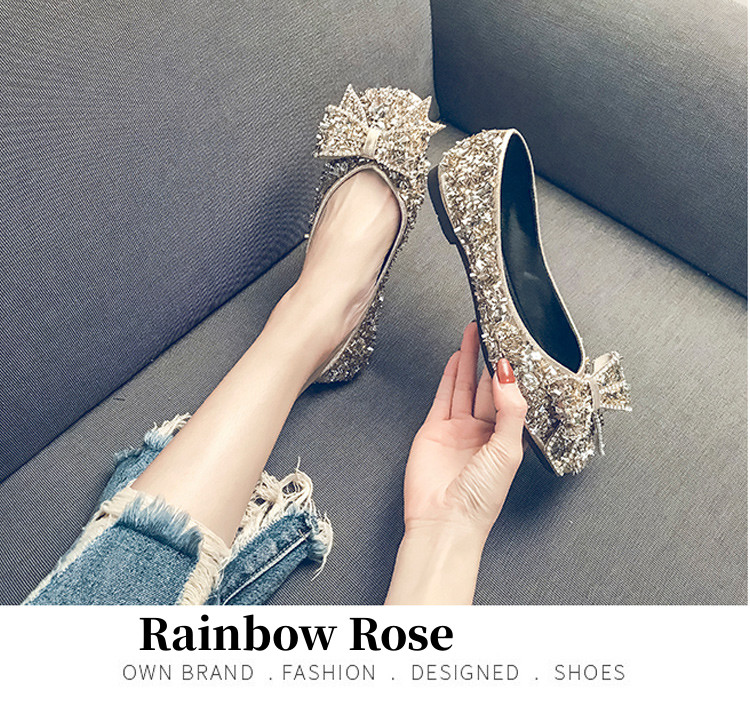 クーポンで4 300円！ パンプス 痛くない Vカット オフィス ぺたんこ キラキラ 走れる バレエフラットパンプス カ スクエアトゥ ぺたんこ ローヒール 