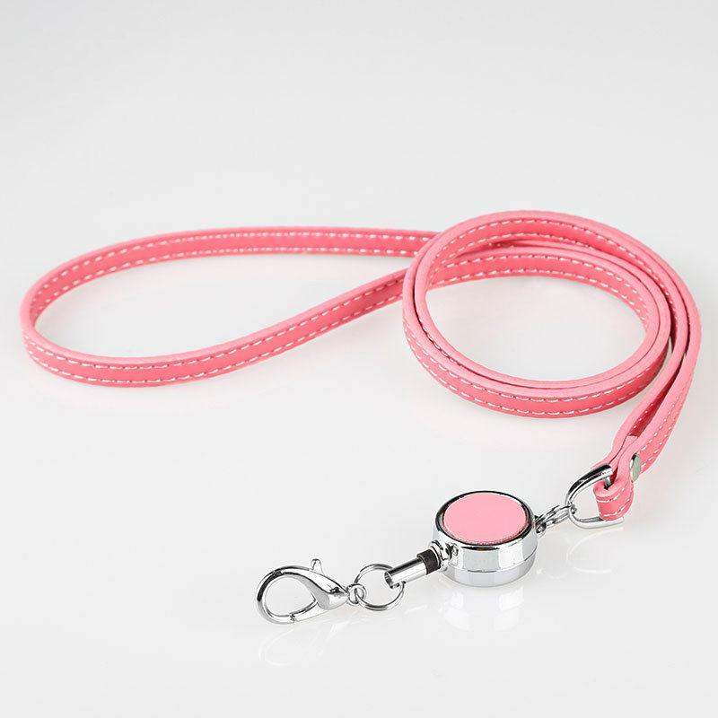 キーホルダー キーリング ストラップ リールストラップ 伸びるストラップ リールキーホルダー プレゼント 革 ストラップスマホ ギフト レザー 