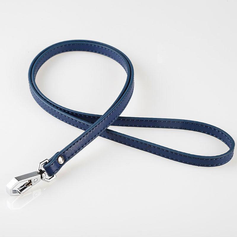 キーホルダー キーリング ストラップ リールストラップ 伸びるストラップ リールキーホルダー プレゼント 革 ストラップスマホ ギフト レザー 