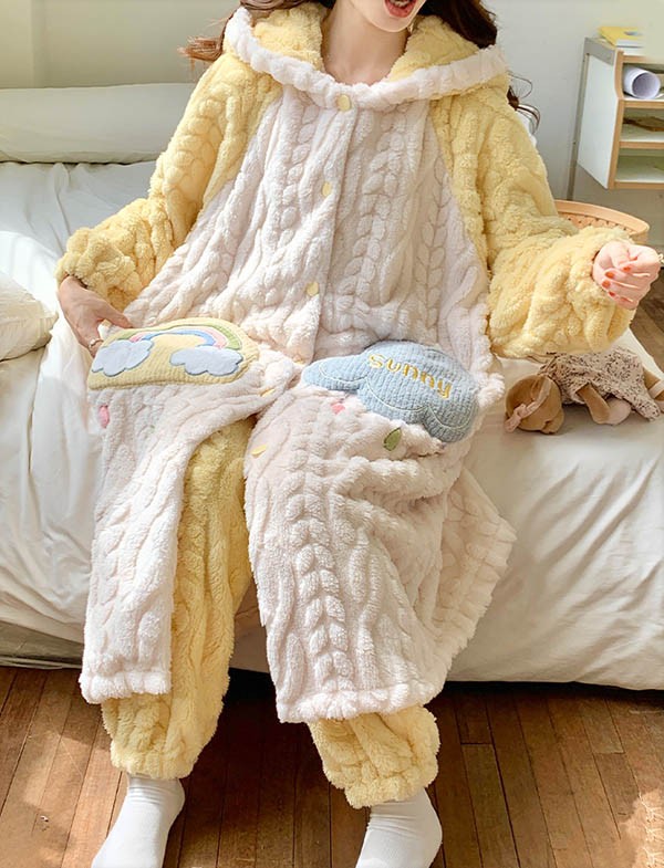 ルームウェア もこもこ パジャマ 冬 長袖 ナイトガウン 前開き 暖かい モコモコ 。 寝巻き 部屋着 あったか フード付き 着る毛布 