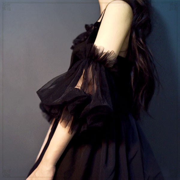 付け袖 二の腕 アームカバー ふわふわつけ袖 ゴム留め ソフトチュール レディース 隠す パーティードレス用 二の腕 ボレロ 