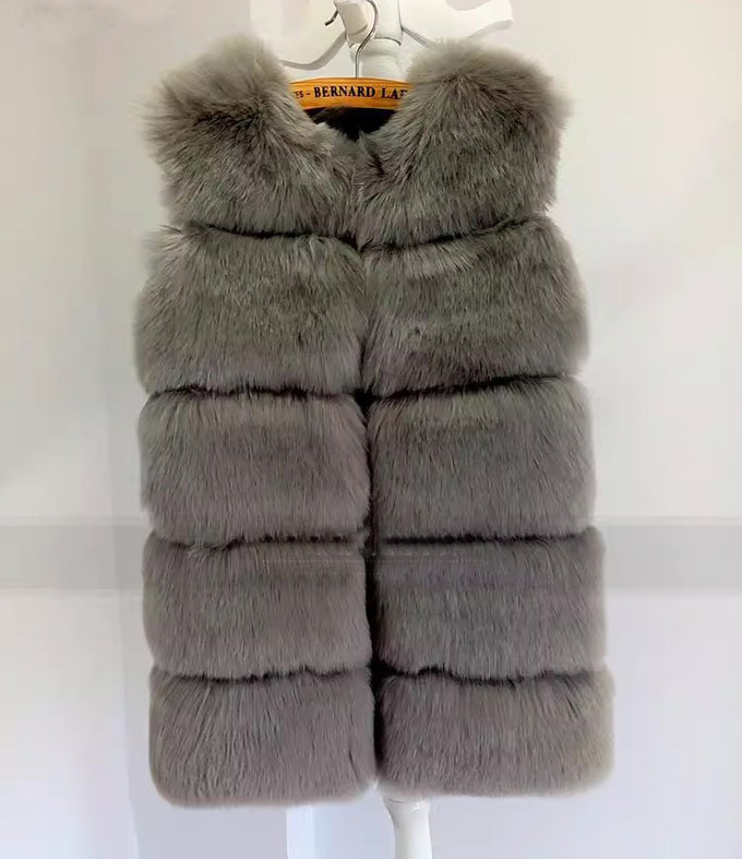 毛皮ベスト ファーベスト レディース フォックス フェイクファー 袖なし 冬 ふわふわ 秋 ギフト 暖かい 優雅 アウター 着痩せ ミドル丈 。 もこもこ 