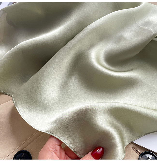 スカーフ バッグスカーフ レディース 春 夏 秋 ベルト正方形 柄 結婚式 花柄 フォーマル カジュアル ストール 綺麗 大人 冷房対策 入学式 冬 50×50CM 