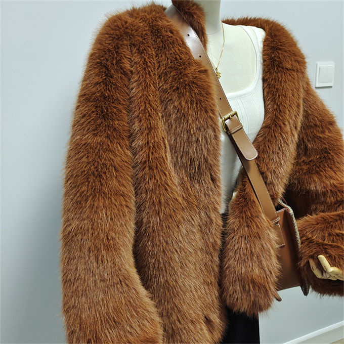 ファーコート レディース 毛皮コート ジャケット フォックス エコファーフェイクファー 上着 冬服 羽織 暖かい おしゃれ アウター 防寒 軽い 高級 