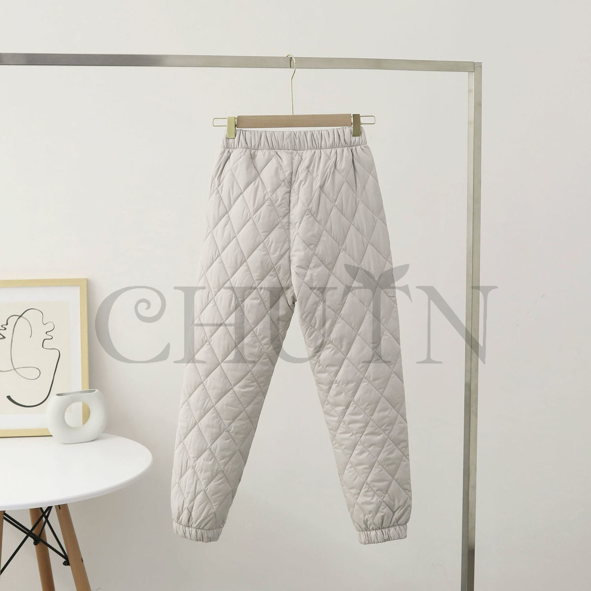 ダウンパンツ 中綿パンツ ボ防寒ダウンパンツ暖かい お出かけ部屋着 着回し４０代５０代 パンツ ロングパンツ ダウンパンツ 