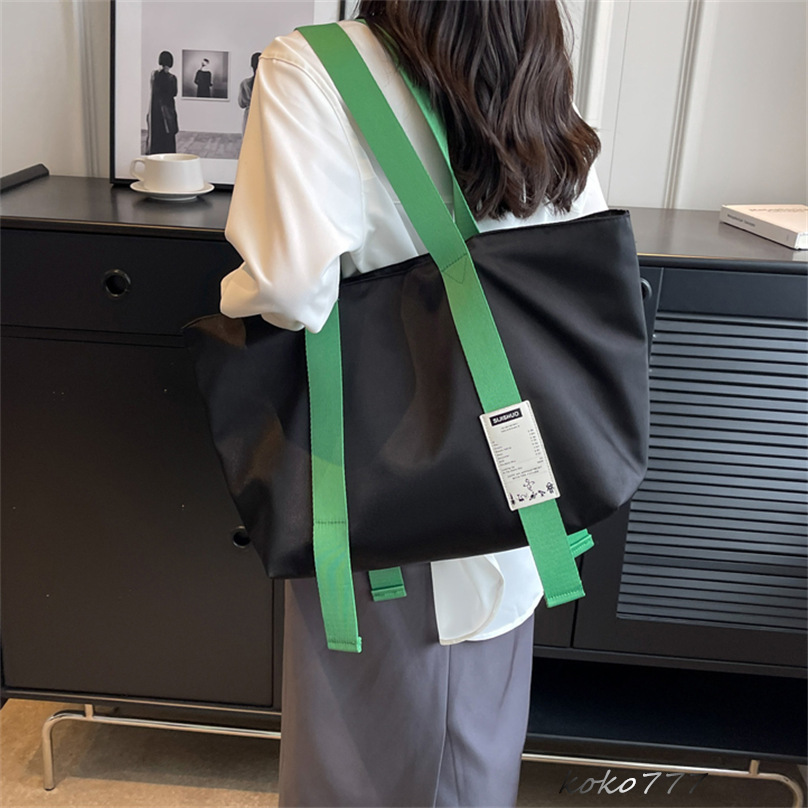 バッグ レディースかばん トートバッグ ショルダーバッグ ハンドバッグ カジュアル 女子 お出掛け 布鞄 大容量 通学 カバン 通勤オシャレ ワーク チャック 