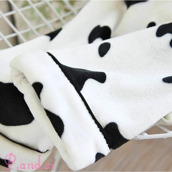 ルームウェア もこもこ レディース ベロア パジャマ ルーム 冬 ウェア ナイトウェア 暖か フランネル 牛柄 裏起毛 モコモコ かわいい あったか 秋 部屋着 