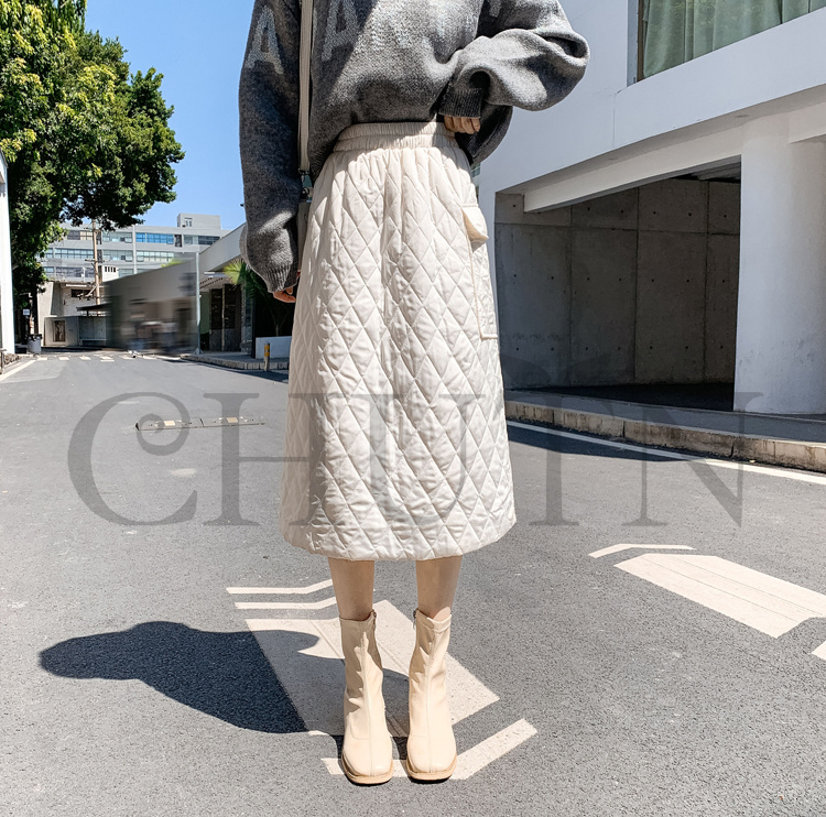 タイトスカートダウンスカート中綿 スカートボミモレ丈 膝下 キルティングスカート 入学式卒業式 Aライン 中綿 タイトスカート きれいめ 