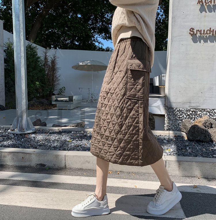 タイトスカートダウンスカート中綿 スカートボミモレ丈 膝下 キルティングスカート 入学式卒業式 Aライン 中綿 タイトスカート きれいめ 