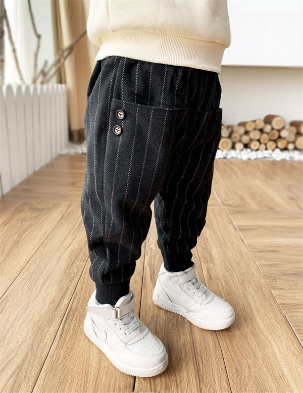 スウェットパンツ ロングパンツ 裏起毛パンツ 長ズボン ボキッズ ジュニア 厚手 ジョガーパンツ 子供用 もこもこ 暖かい 男の子 裾リブ シンプル 