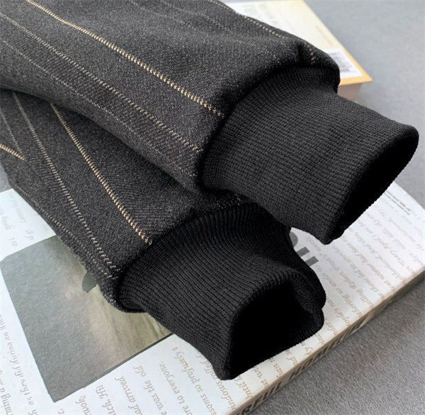 スウェットパンツ ロングパンツ 裏起毛パンツ 長ズボン ボキッズ ジュニア 厚手 ジョガーパンツ 子供用 もこもこ 暖かい 男の子 裾リブ シンプル 