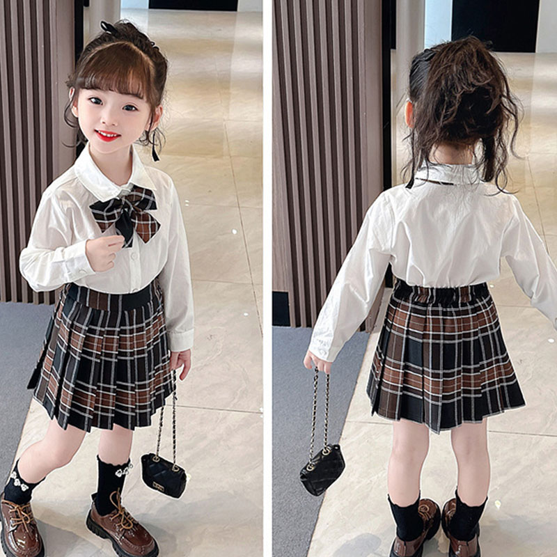 入学式 卒業式 女の子 2点セット ジャケット スカート 小学校 可愛い 発表会 フォーマル きれいめ 女子お嬢様のアンサンブルスーツセット 女の子 入園式 服 