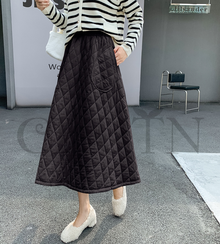 ダウンスカート中綿 スカートボロング ミモレ丈 膝下 キルティングスカート 入学式卒業式フレアスカート フスカートきれいめ Aライン 暖かい 中綿 