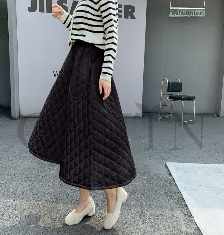 ダウンスカート中綿 スカートボロング ミモレ丈 膝下 キルティングスカート 入学式卒業式フレアスカート フスカートきれいめ Aライン 暖かい 中綿 