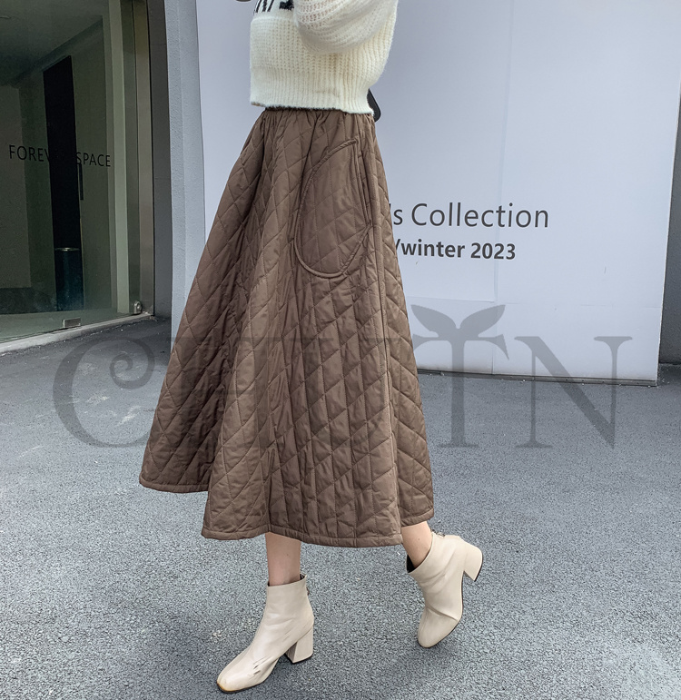 ダウンスカート中綿 スカートボロング ミモレ丈 膝下 キルティングスカート 入学式卒業式フレアスカート フスカートきれいめ Aライン 暖かい 中綿 