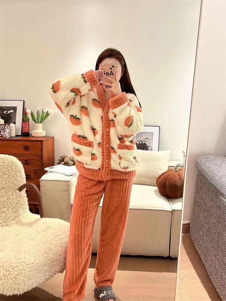 春 上下セット パジャマ レディース 部屋着 かわいい 秋 モコモコパジャマ 前開き もこもこ ルームウェア あったか お揃い 冬 ギフト 