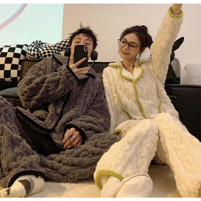 ペアパジャマ レディース メンズ カップル ペア 部屋着 防寒 お揃い ナイトウエア 暖かい パジャマ 厚手 モコモコ 秋冬 可愛い 長袖 ルームウエア 上下セット 