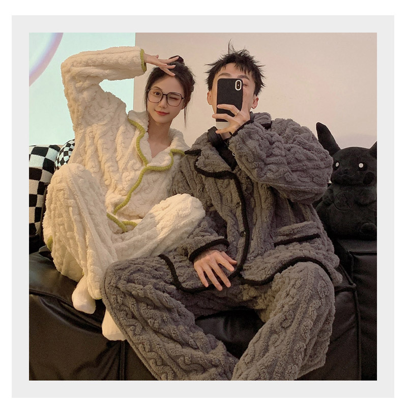 ペアパジャマ レディース メンズ カップル ペア 部屋着 防寒 お揃い ナイトウエア 暖かい パジャマ 厚手 モコモコ 秋冬 可愛い 長袖 ルームウエア 上下セット 