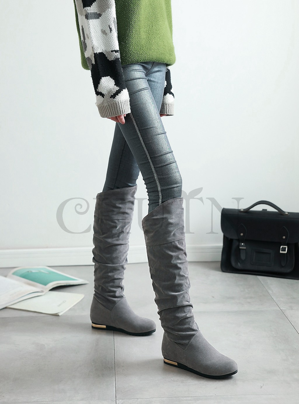 ロングブーツレディース ブーティー 防寒4CMヒールショートブーツ内ボア 走れる 短靴 美脚インヒール 50代 30代40代 おしゃれ 秋冬ショートブーツ大きいサイズ 