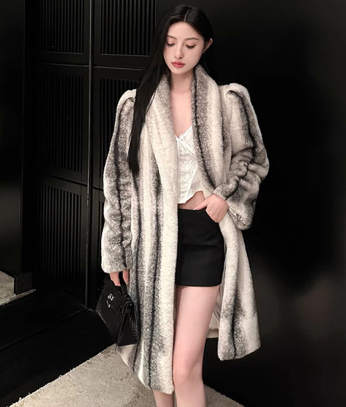 ファーコート ミンク ロングコート フェイクファーコート レディース アウター 軽量 ロング丈 羽織り 暖かい ふんわり 冬服 あったか 防寒 ゆったり 防風 