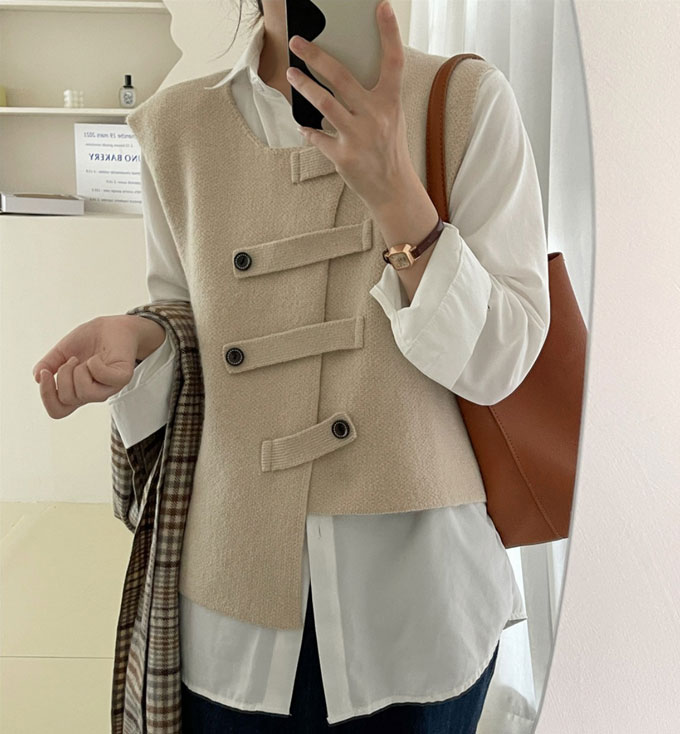 ニットベスト レディース 前開き ショート丈 トップス ノースリーブ 送料無料 レイヤード カーディガン ゆったり 通学 重ね着 カジュアル 秋 シンプル 通勤 