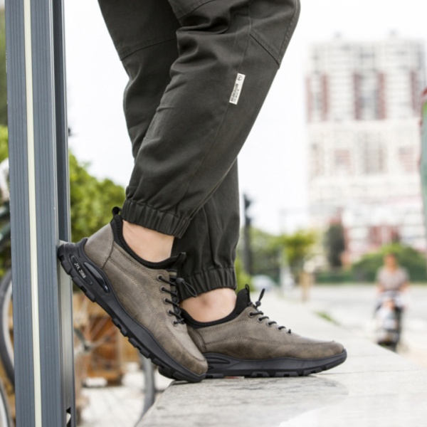 送料無料 スニーカー メンズ スリッポン ウォーキング男性 通気 ナーススポーツ厚底 ジム 歩きやすい リラックス 靴 疲れない 。 